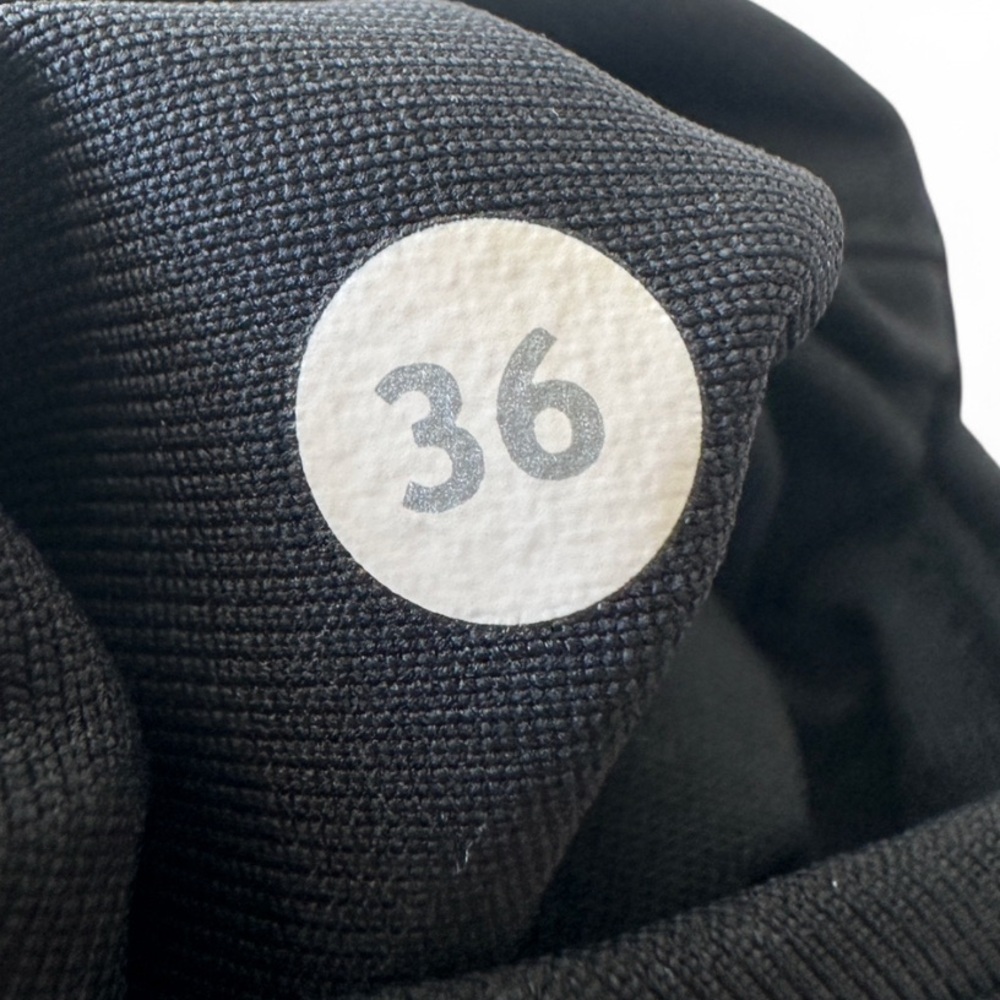 Lululemon ABC Classic Chino Men's Black Shorts - Size 36 - Picture 3 of 13